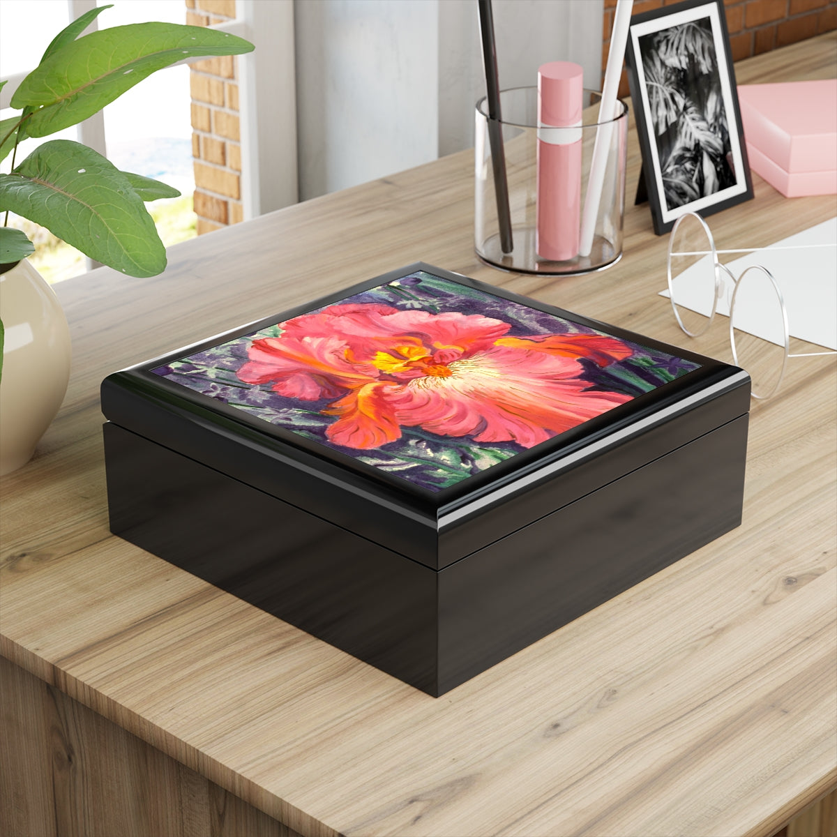 Jewelry and Keepsake Box "Pink Iris"
